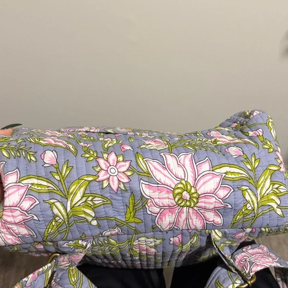 Erin Made Emma Quilted backpack🌸 - Picture 10 of 10